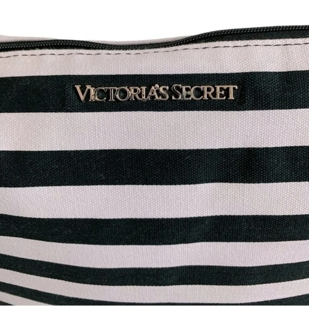 Victoria’s Secret Duffel Bag Black White Pink Stripe Canvas with Makeup Case - Picture 10 of 11